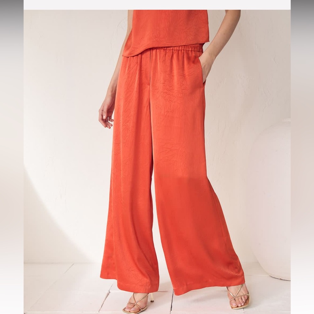 ๐ B110 - Rw&Co Palazzo Pant - Picture 1 of 4
